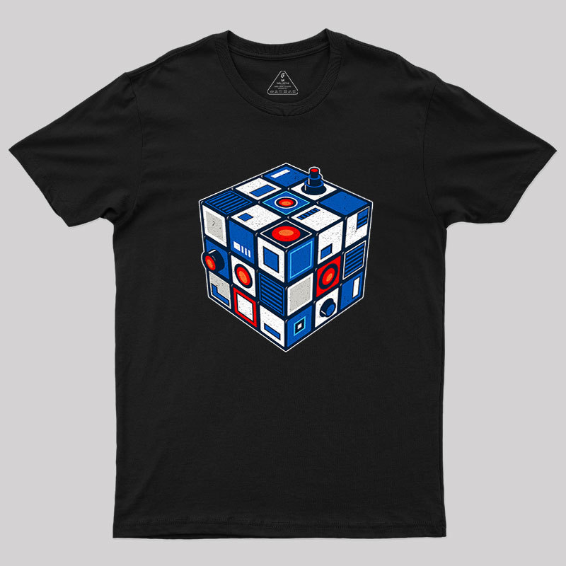 Droid Cube Geek T-Shirt