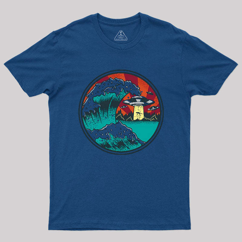 Abduction Of Kanagawa Geek T-Shirt