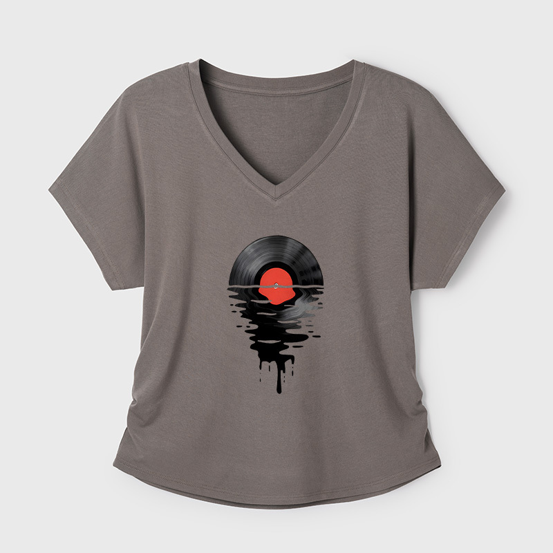 Geeksoutfit I'm Thinking Loading Women's V-Neck T-shirt for Sale