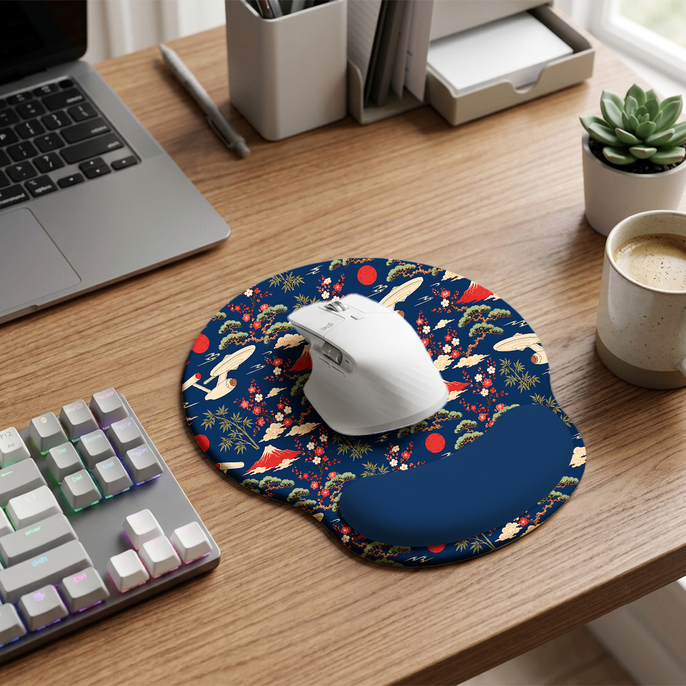 Sci-Fi Spaceship Ukiyo-e Style Geek Ergonomic Mouse Pad