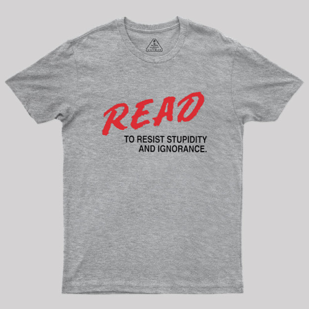 Read to Resist Geek T-Shirt