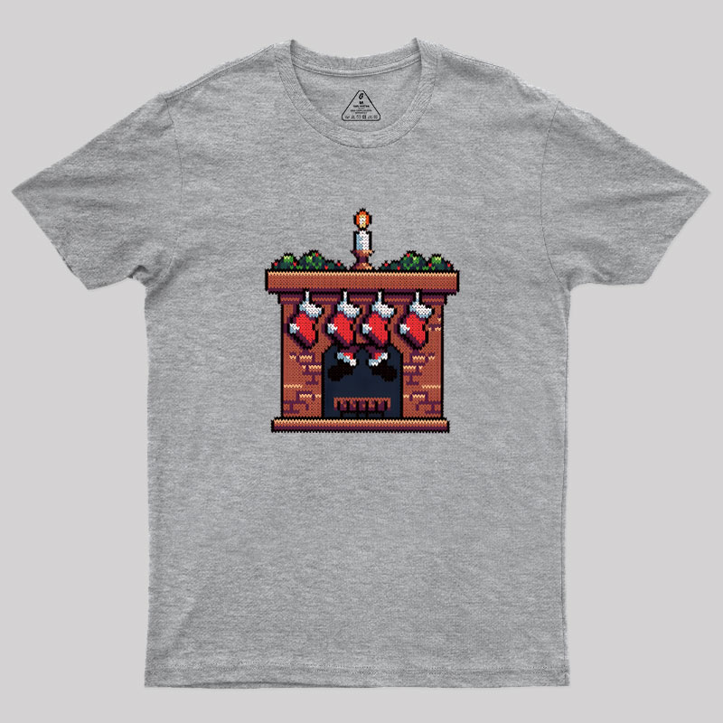 Santa Arrives Geek T-Shirt