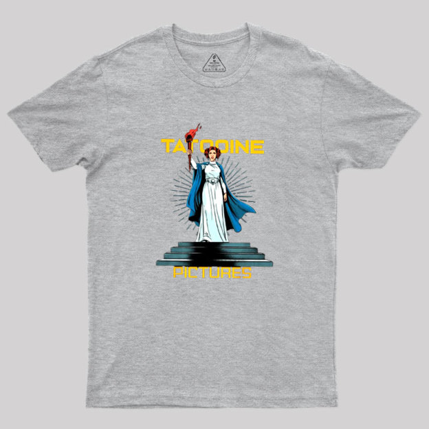 Tatooine Pictures Geek T-Shirt