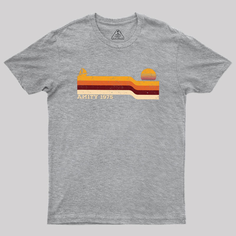 Retro Sunset Amity 1975 Geek T-Shirt