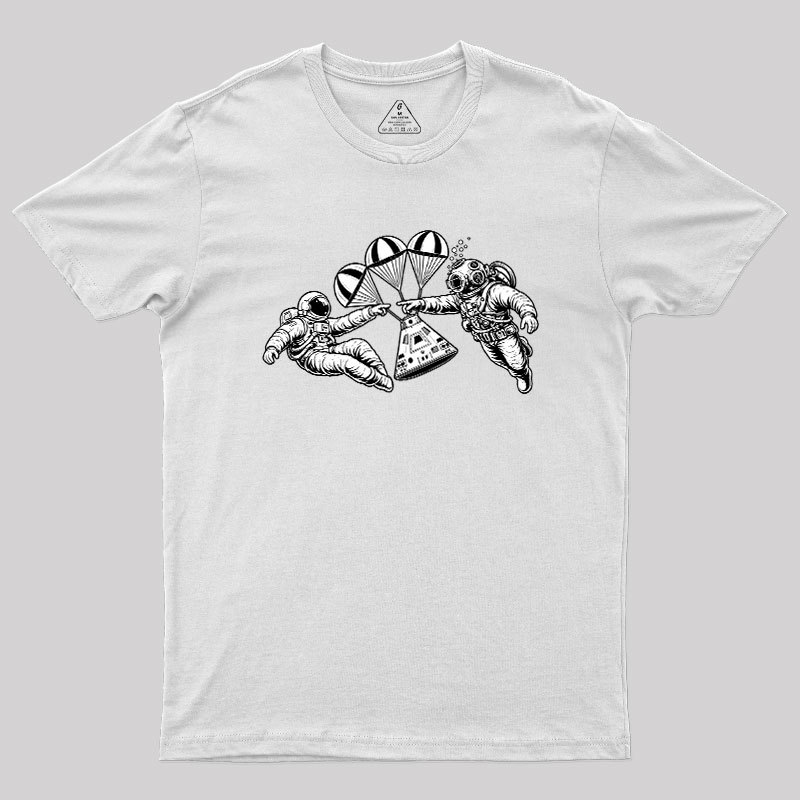 Artemis II Mission Geek T-Shirt