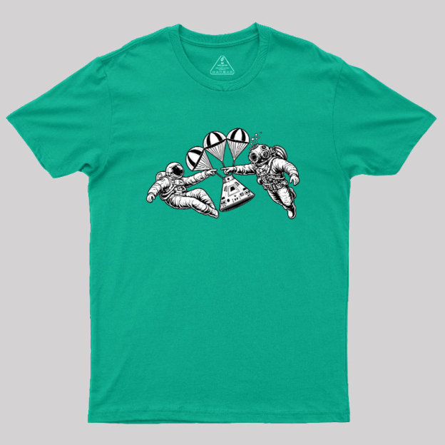 Artemis II Mission Geek T-Shirt