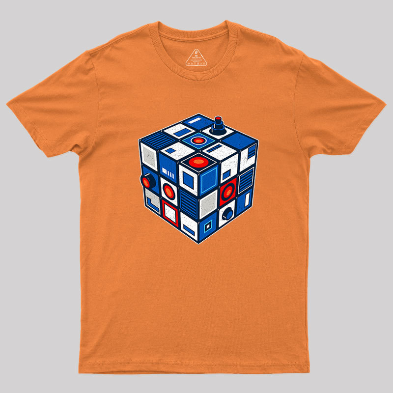 Droid Cube Geek T-Shirt