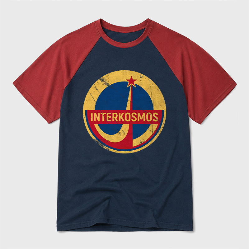 INTERKOSMOS Geek Retro Raglan T-Shirt