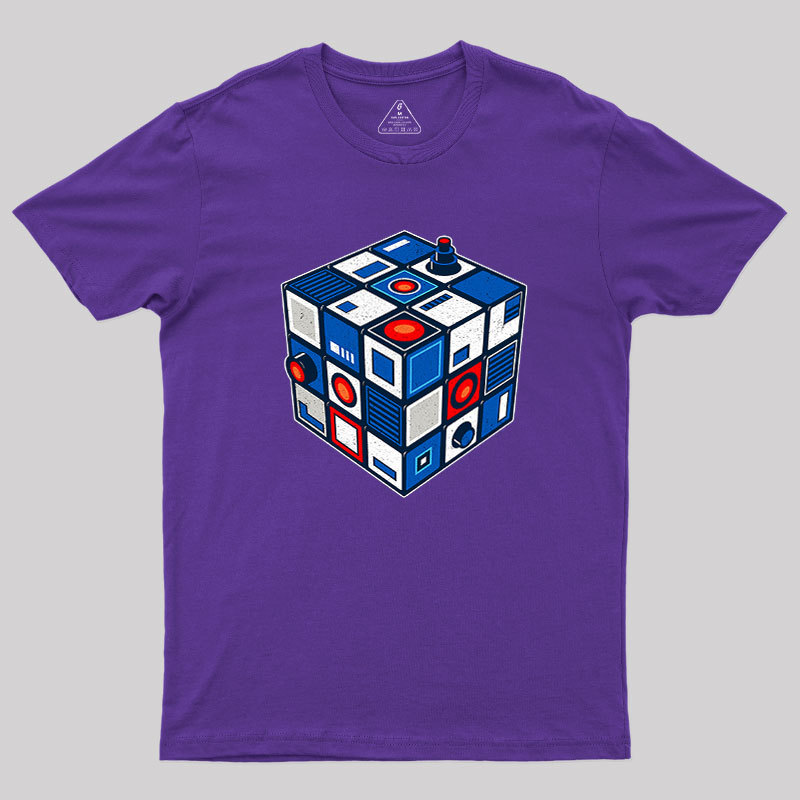 Droid Cube Geek T-Shirt