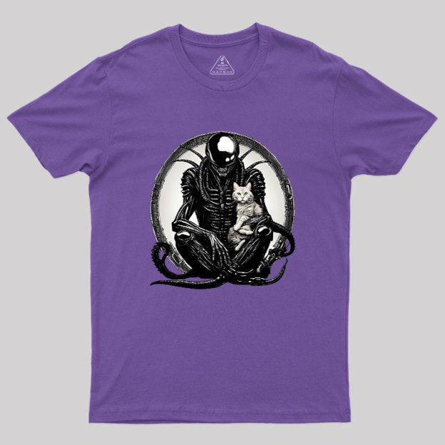 Xenomorph And A Cat Geek T-Shirt