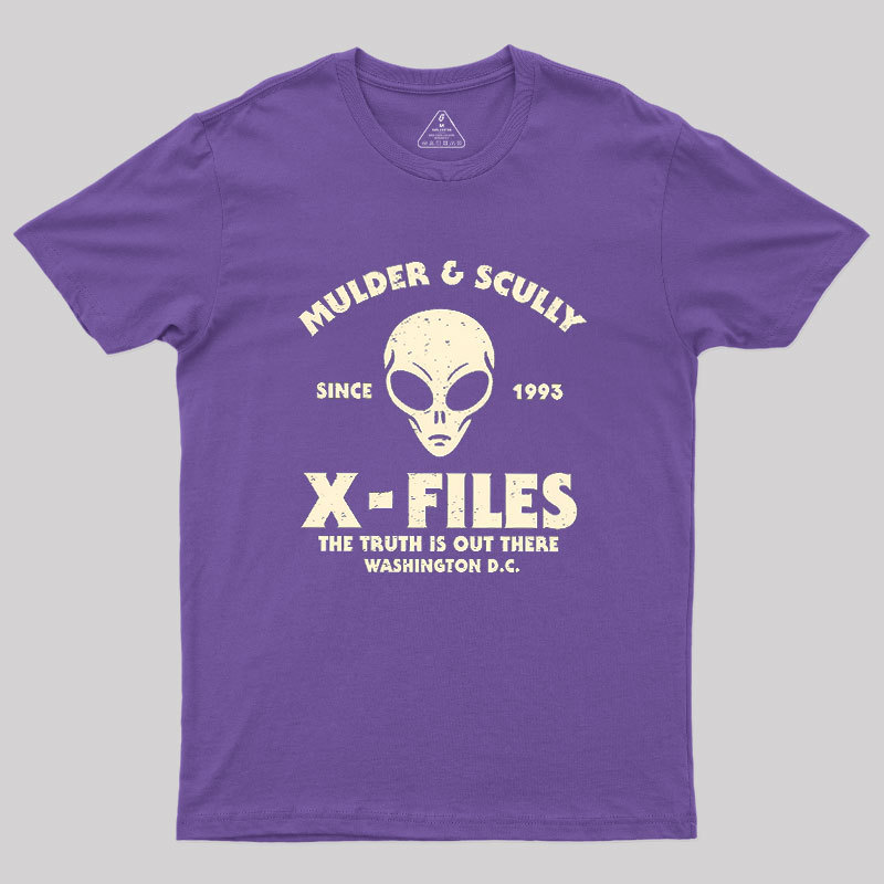 Mulder & Scully Geek T-Shirt