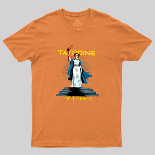 Tatooine Pictures Geek T-Shirt