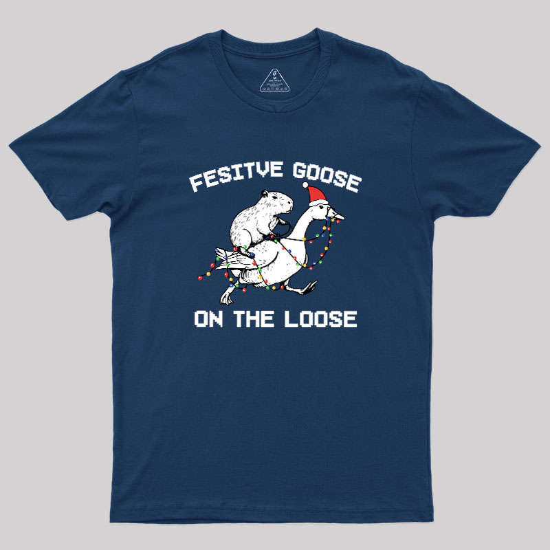 Festive Goose On The Loose Geek T-Shirt