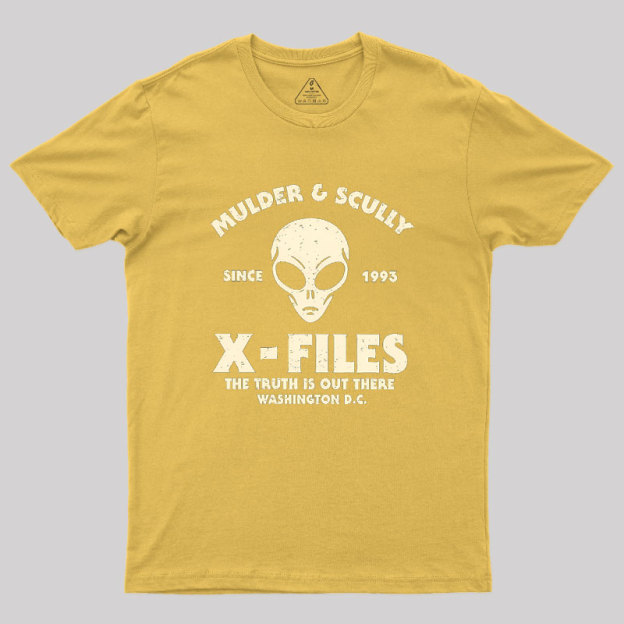 Mulder & Scully Geek T-Shirt