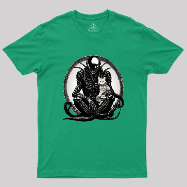 Xenomorph And A Cat Geek T-Shirt