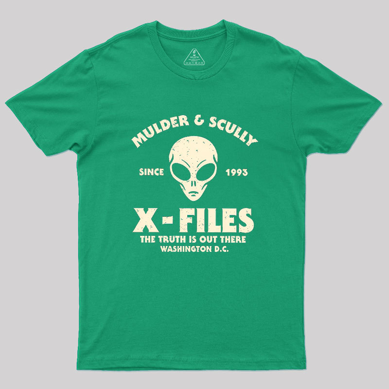 Mulder & Scully Geek T-Shirt