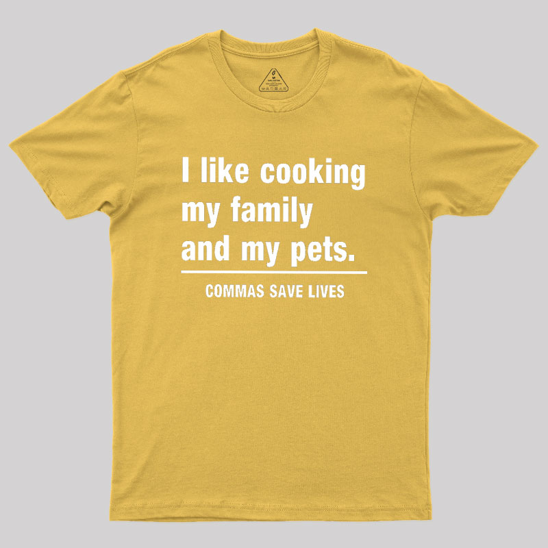 Commas Save Lives Geek T-Shirt