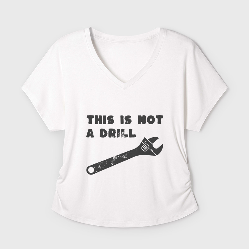Geeksoutfit I'm Thinking Loading Women's V-Neck T-shirt for Sale