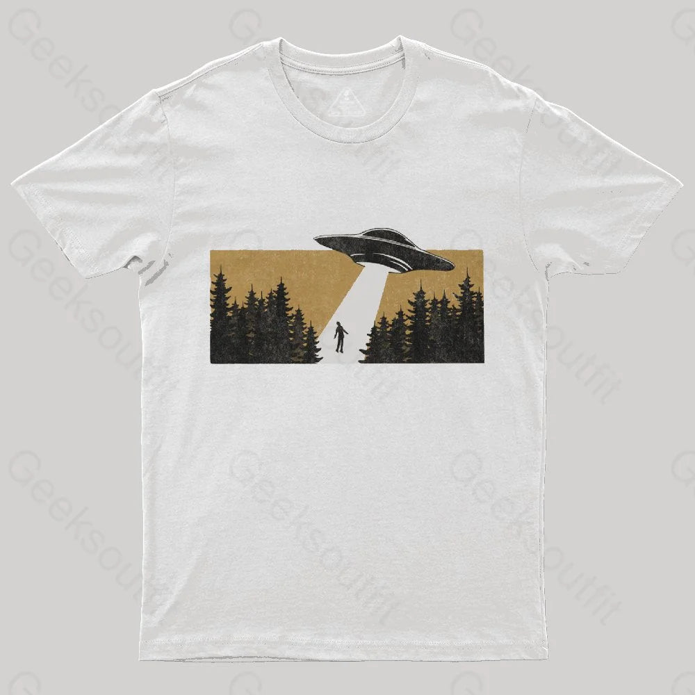 Abduction T-Shirt - Geeksoutfit
