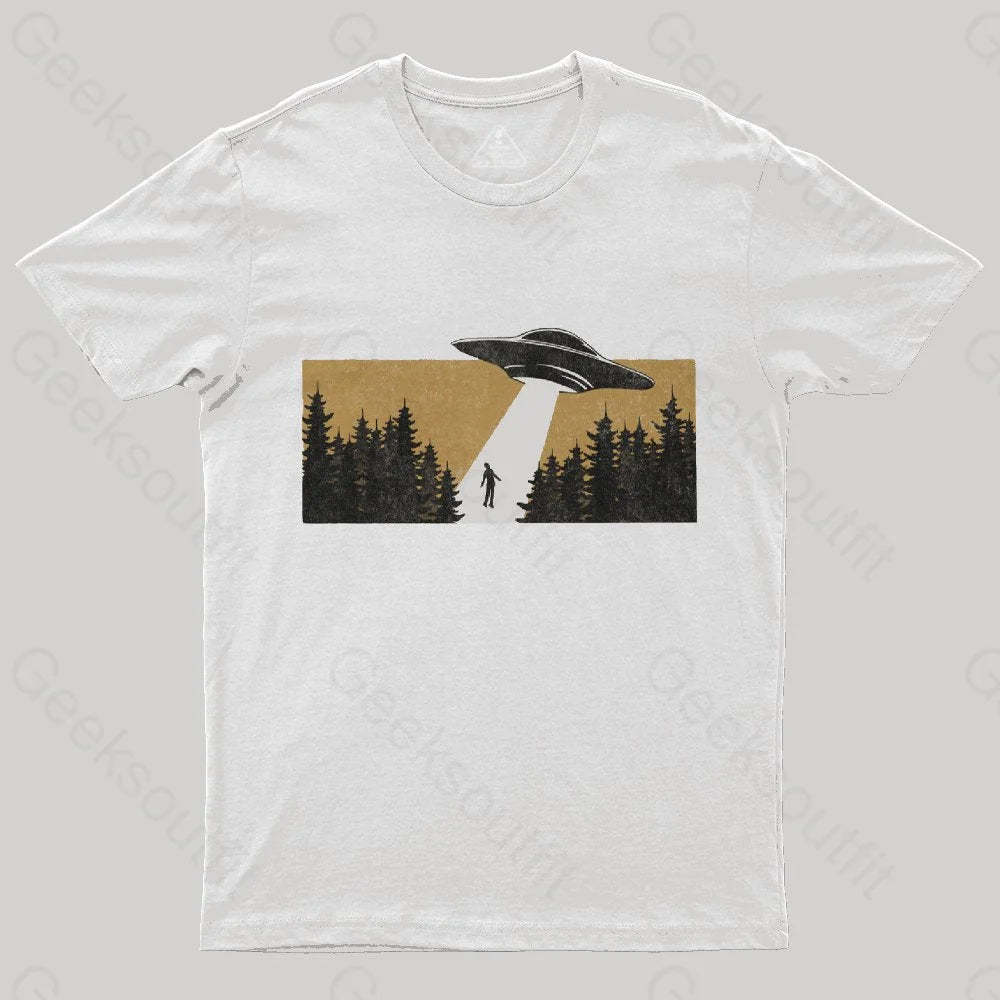 Abduction T-Shirt - Geeksoutfit