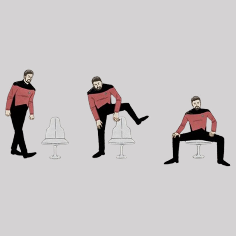 Riker Sitting Lightweight Geek T-Shirt