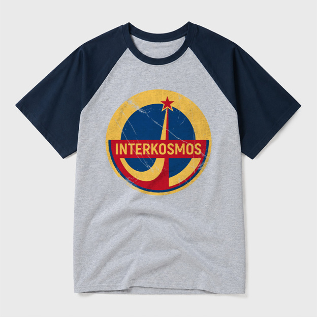 INTERKOSMOS Geek Retro Raglan T-Shirt