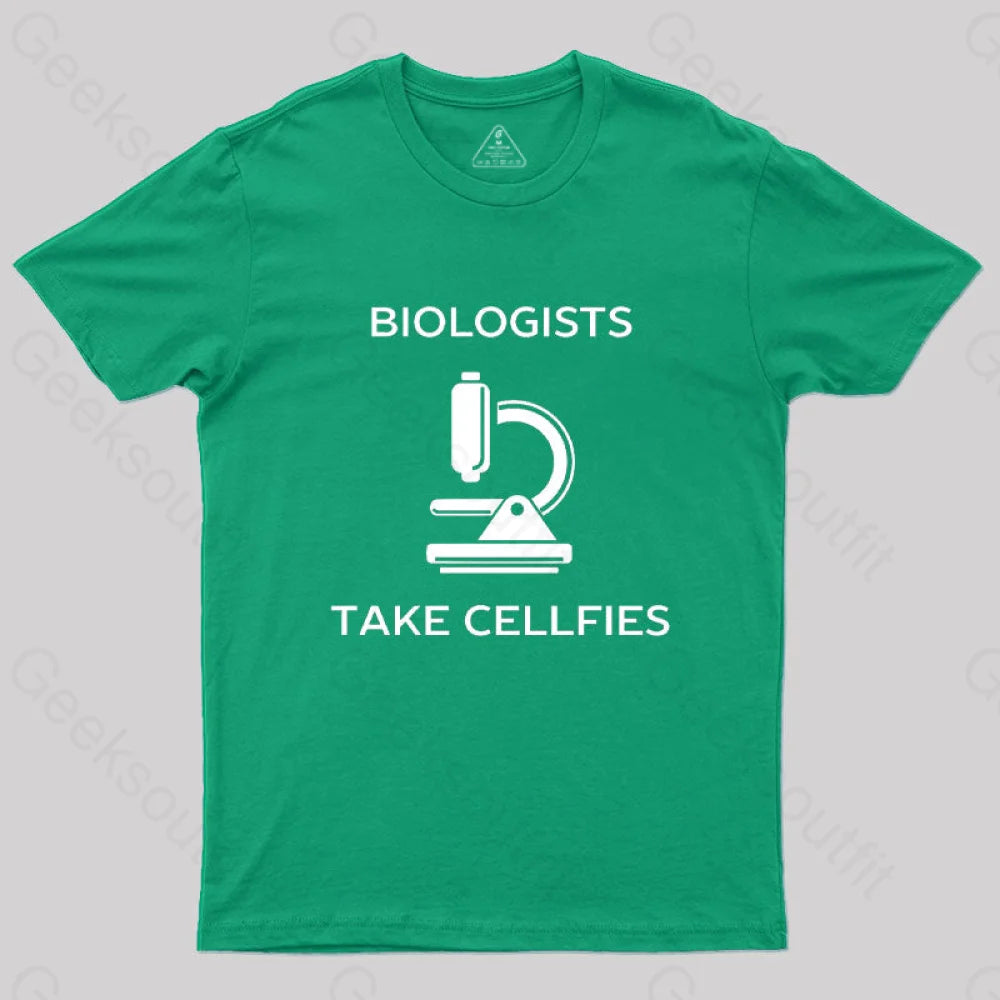 Biologists Take Cellfies T-Shirt Green / S