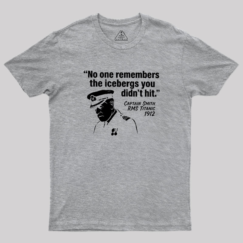 The Unseen Icebergs Geek T-Shirt
