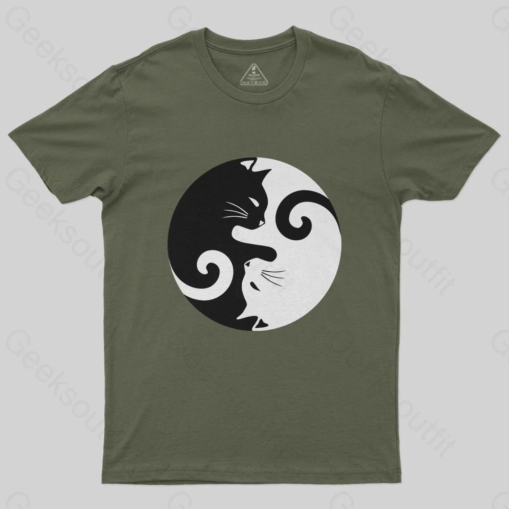 Cats Rule T-Shirt - Geeksoutfit