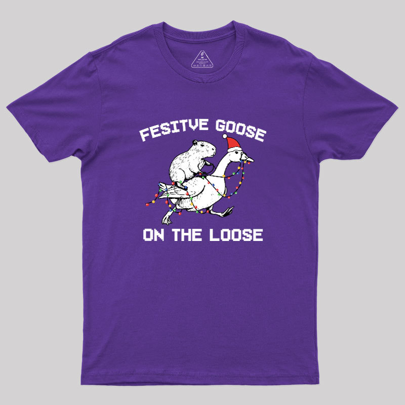 Festive Goose On The Loose Geek T-Shirt