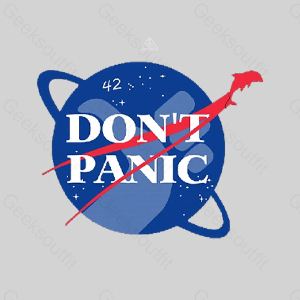 Don't Panic T-Shirt - Geeksoutfit
