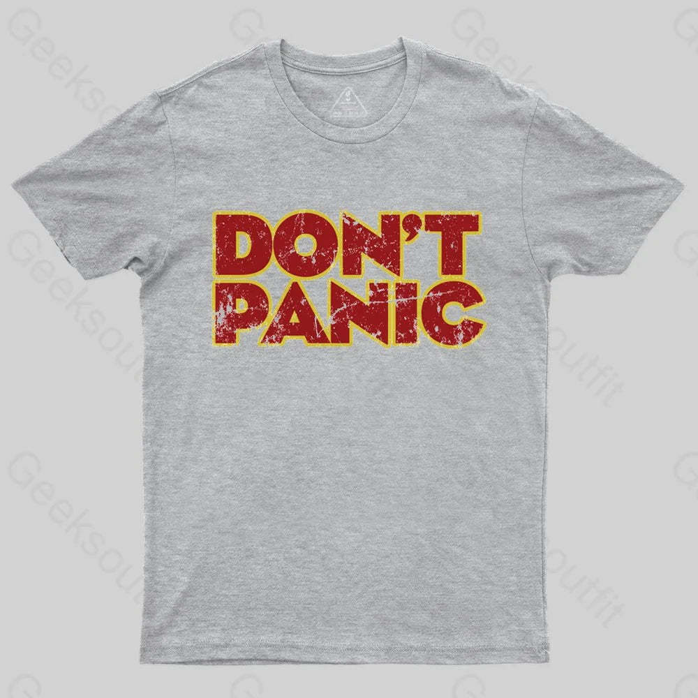 Don't Panic T-Shirt - Geeksoutfit