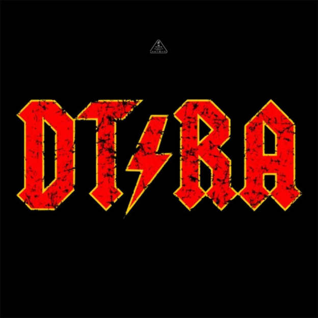 Dtra T-Shirt