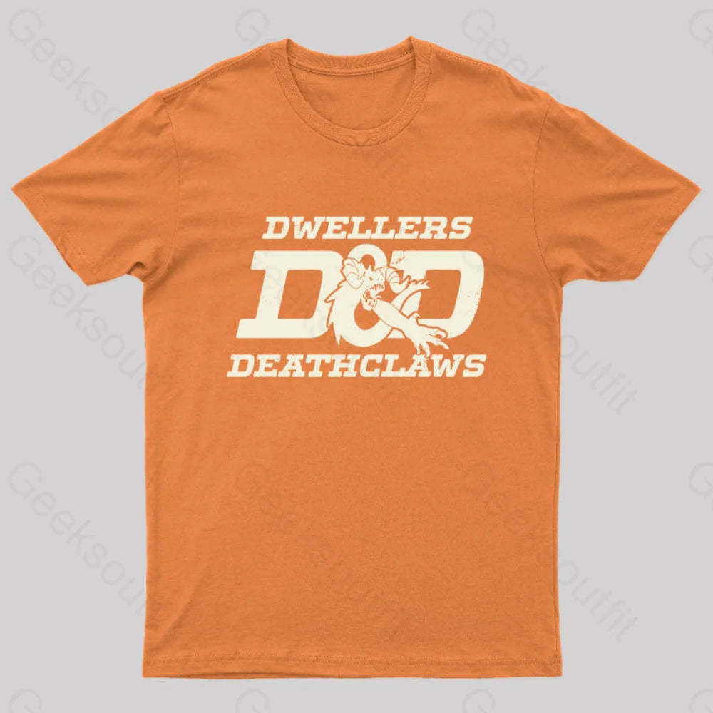 Dwellers And Deathclaws Nerd T-Shirt