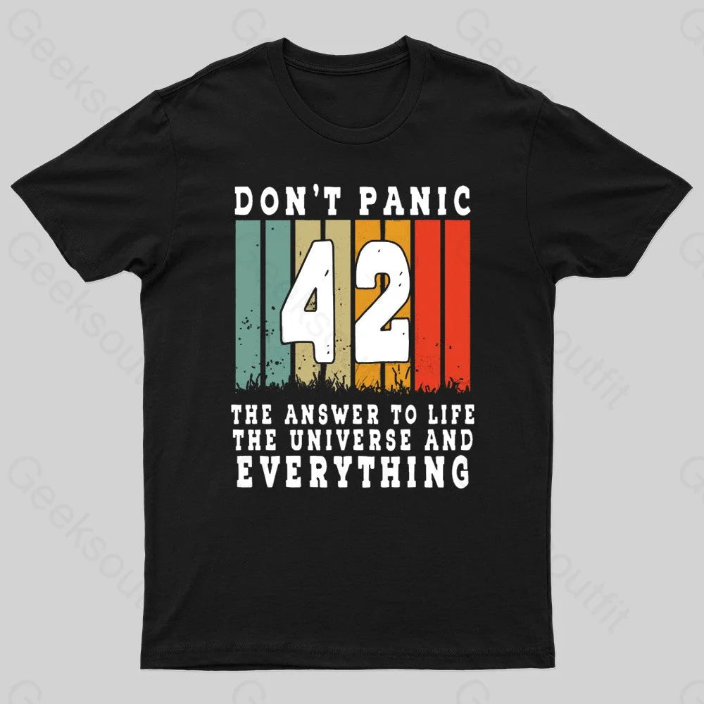 Everything Don’t Panic Nerd T-Shirt Black / S