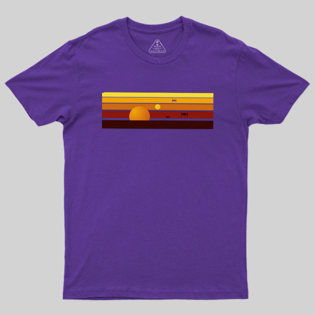 Tatooine Sun Essential Geek T-Shirt