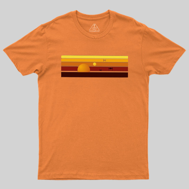 Tatooine Sun Essential Geek T-Shirt