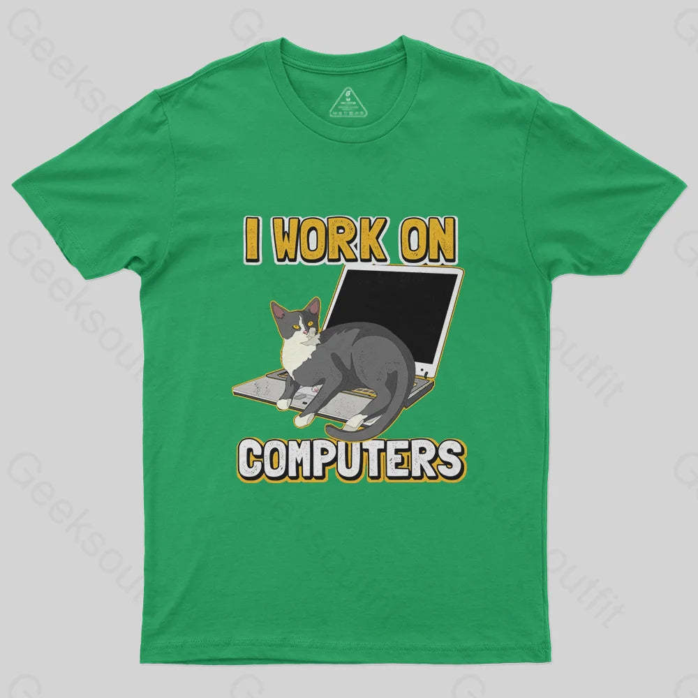Funny cat of a computer scientist T-Shirt-Geeksoutfit-Animal,cat,funny,geek,science,t-shirt
