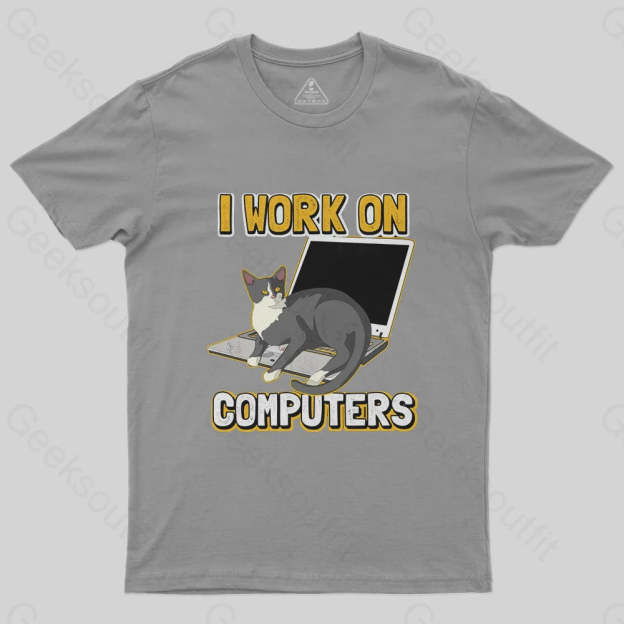 Funny cat of a computer scientist T-Shirt-Geeksoutfit-Animal,cat,funny,geek,science,t-shirt
