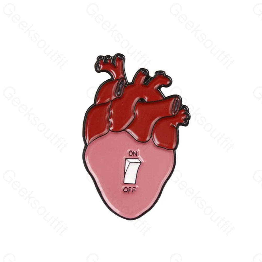 Heart Enamel Pins - Geeksoutfit