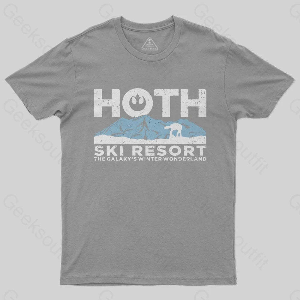 Hoth Ski Resort T-Shirt - Geeksoutfit