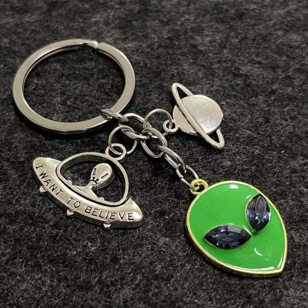 I Want To Believe Alien Space Exploration Keychain 3