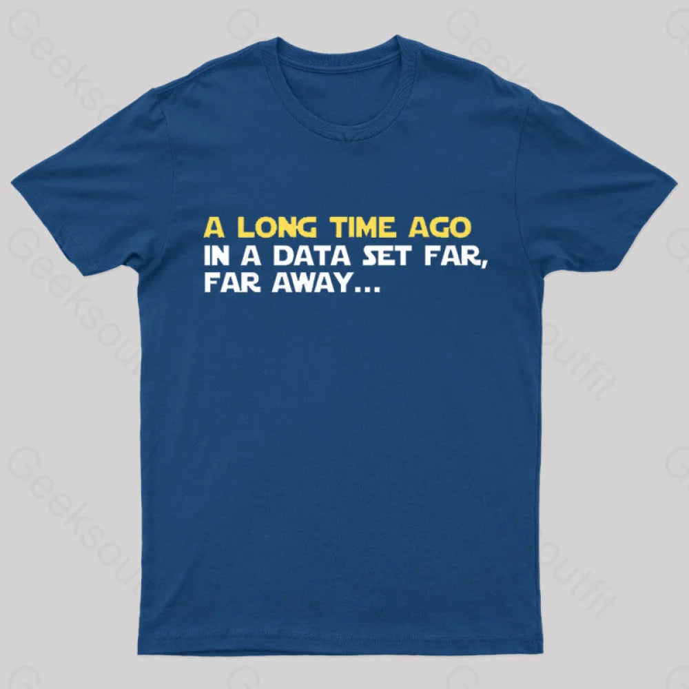 In A Data Set Far Geek T-Shirt Navy / S
