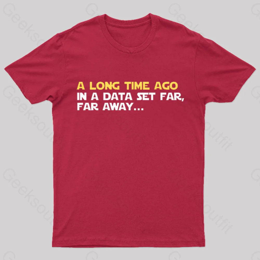 In A Data Set Far Geek T-Shirt Red / S