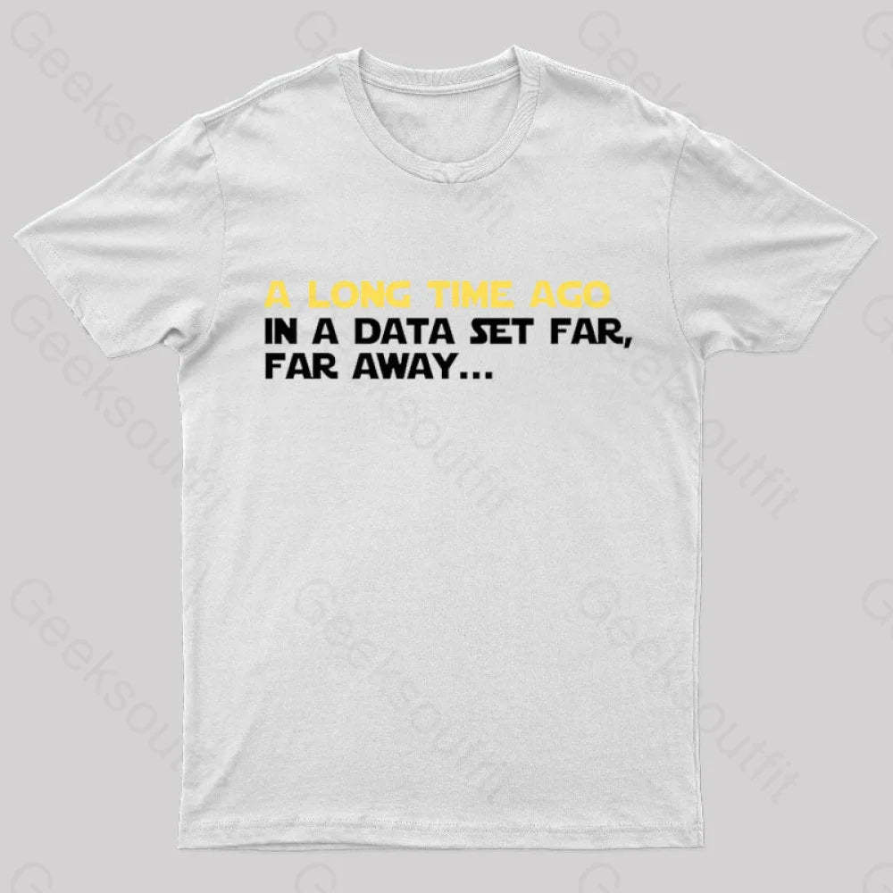 In A Data Set Far Geek T-Shirt White / S