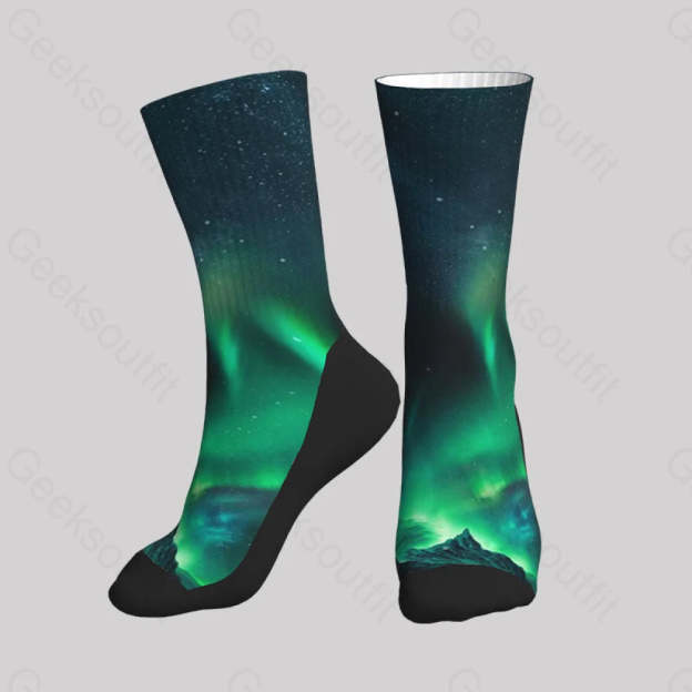 Mysterious Aurora Men’s Socks