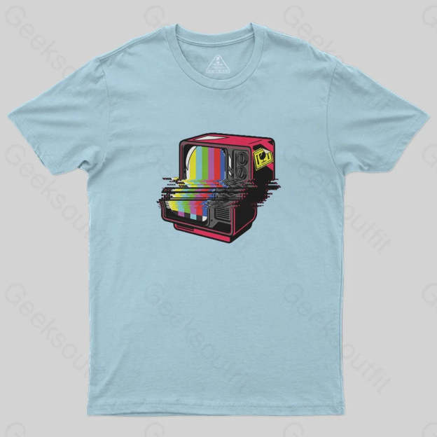 Nostalgia Tube Screen TV T-Shirt - Geeksoutfit