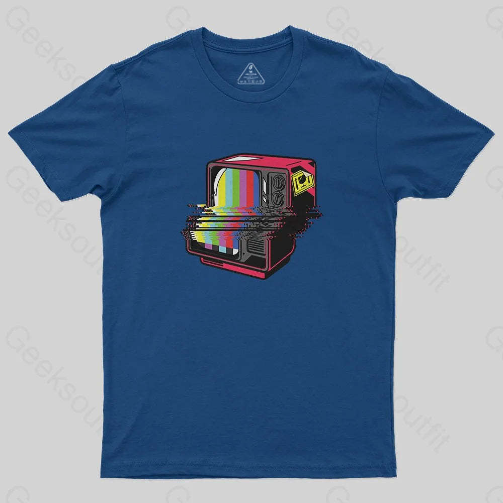 Nostalgia Tube Screen TV T-Shirt - Geeksoutfit