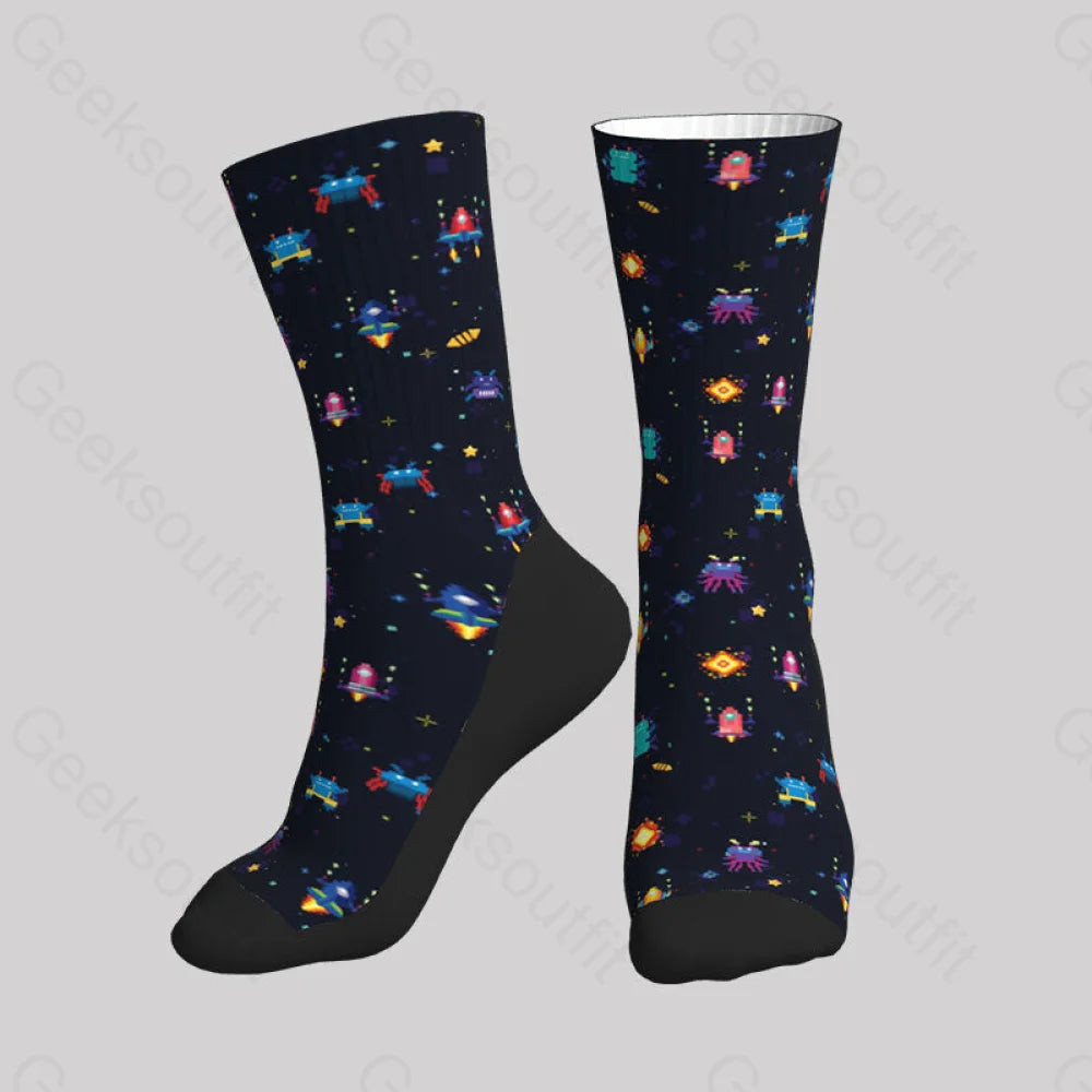 Pixel Style Retro Game Men’s Socks
