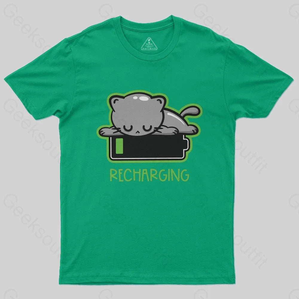 Recharging Cat T-Shirt - Geeksoutfit